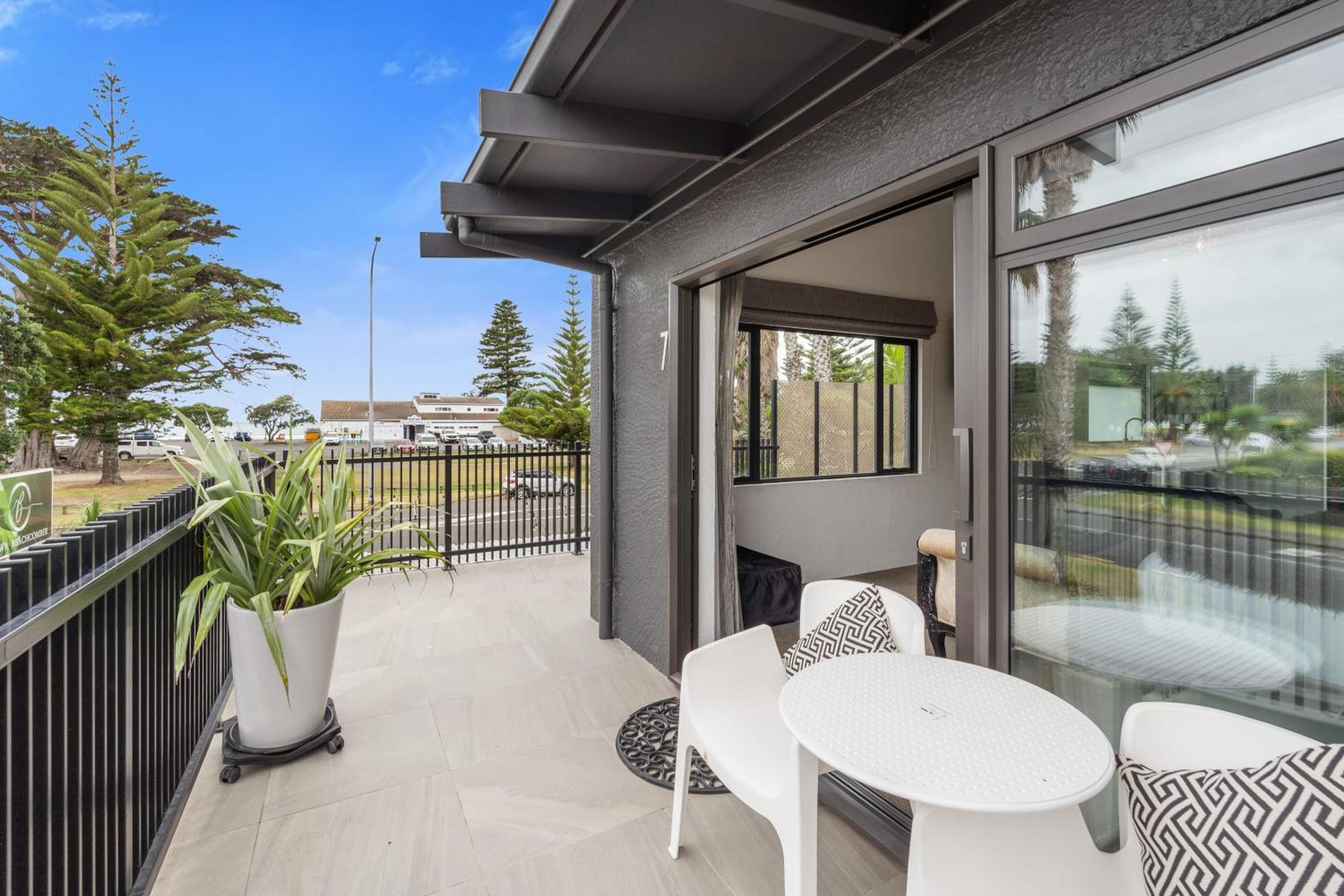 Orewa Beachcomber Dış mekan fotoğraf